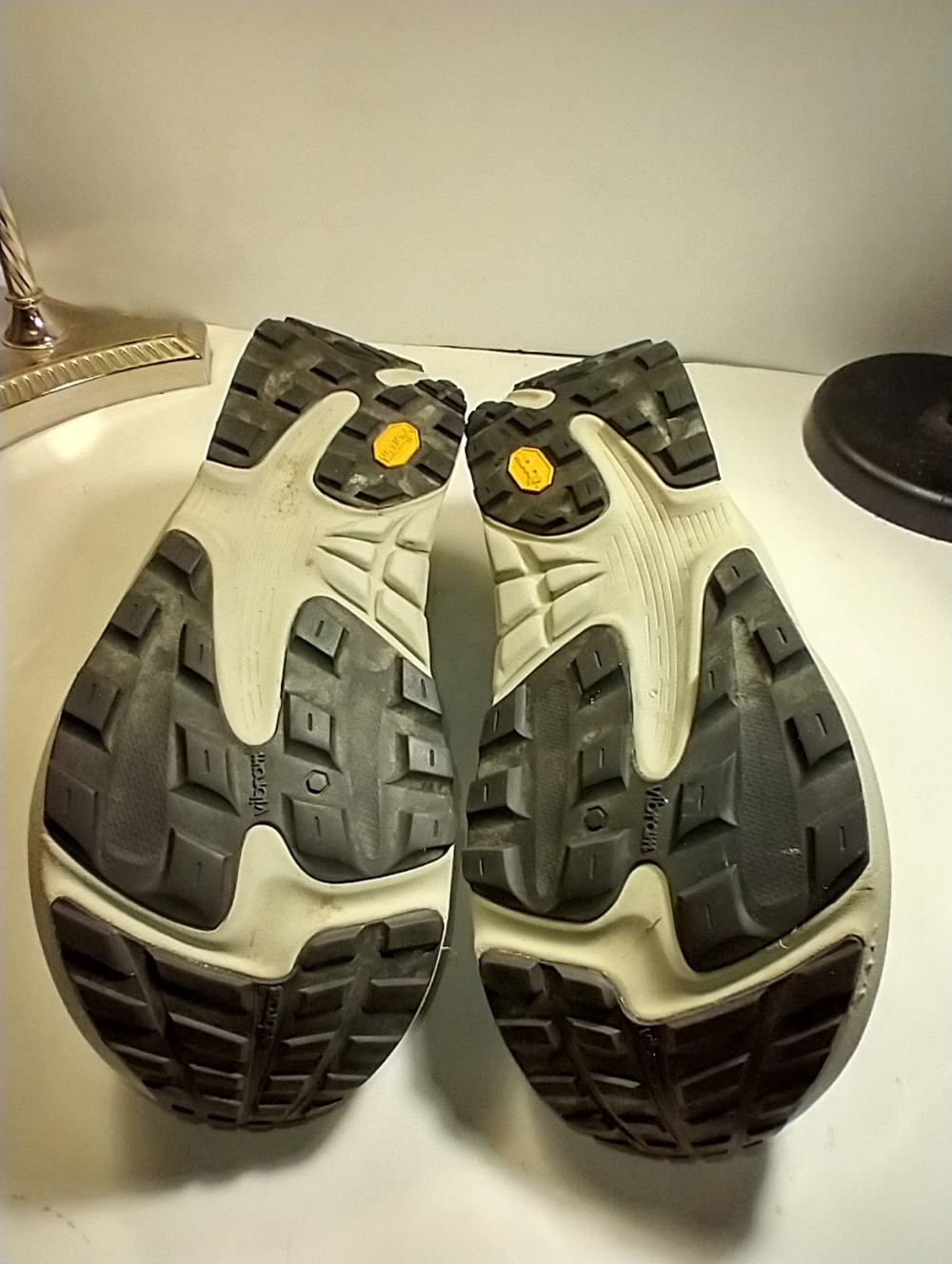 Topo Athletic Ultraventure 4 Stone/Grey Trail Running Shoes Women's sz 10.5. - Picture 9 of 11